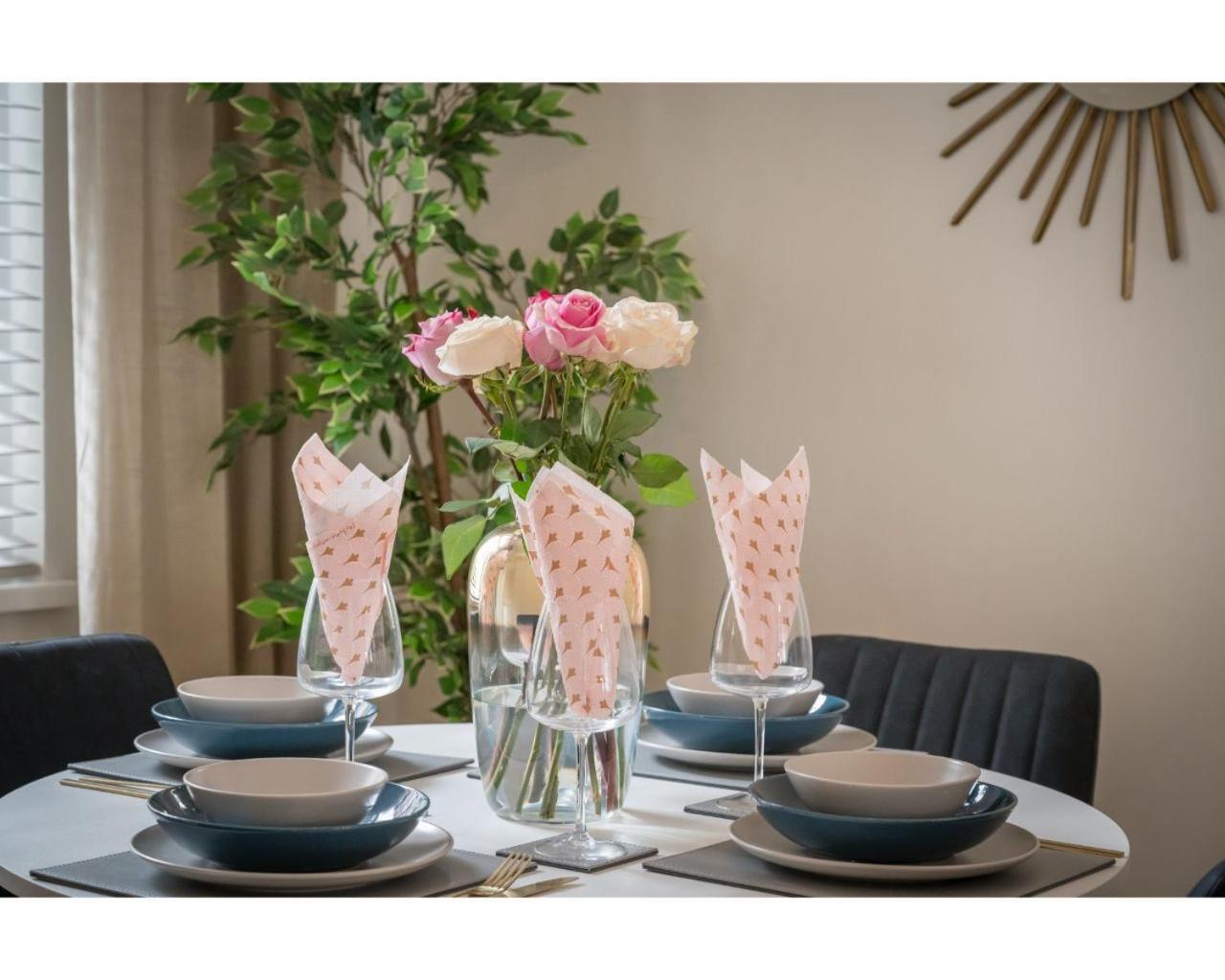 Central Belfast Apartments Chic Luxe R&R Exteriér fotografie